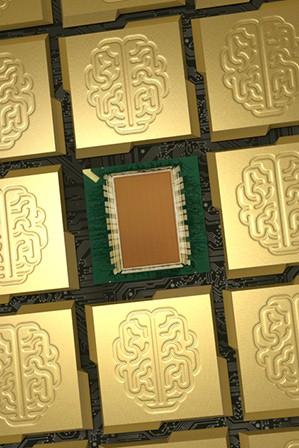 IBM人腦模擬芯片可使手機輕松識別語音