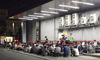 VR到底有多火？PSVR預(yù)售秒賣完，連VR游戲制作人都搶不到！