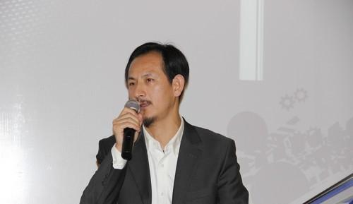深圳市百分之百數(shù)碼科技有限公司董事長徐國祥。