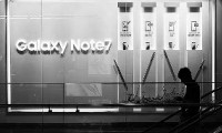 三星Note7爆炸門“炸飛”數(shù)百億美元市值 韓國經(jīng)濟受驚嚇