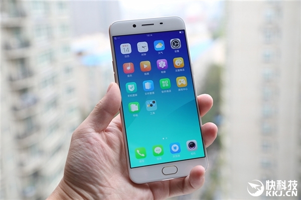 2799元！OPPO R9s今天開(kāi)賣：告別天線白條