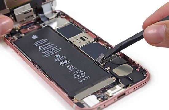 iPhone真要美國造？ 富士康正考慮將生產(chǎn)線搬到美國