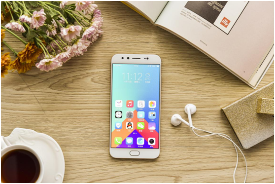 前置2000萬柔光雙攝 vivo X9明日火爆上市！