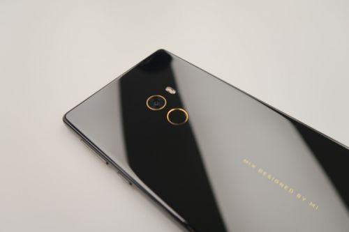 手機外殼進入陶瓷時代？