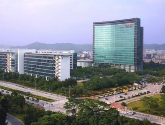 [1·17早報]東莞兩家千億級企業(yè)誕生;全球手機核心零部件或?qū)⒍倘? title=