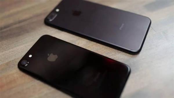 特朗普讓iPhone變美國(guó)制造 美國(guó)群眾:別漲價(jià)