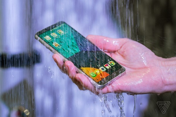 LG-G6歐洲24國及33家運(yùn)營商同步銷售
