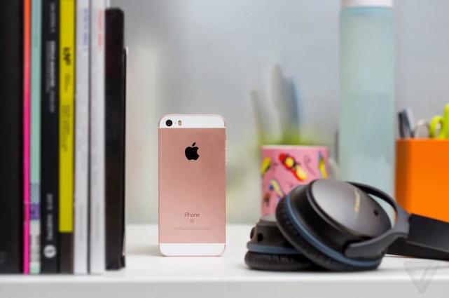 緯創(chuàng)代工,蘋果正式開始在印度組裝iPhone SE