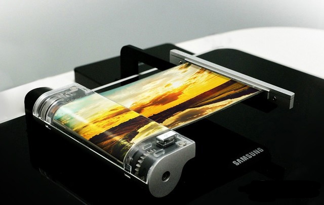 中韓積極布局！2020年一半手機(jī)將用OLED