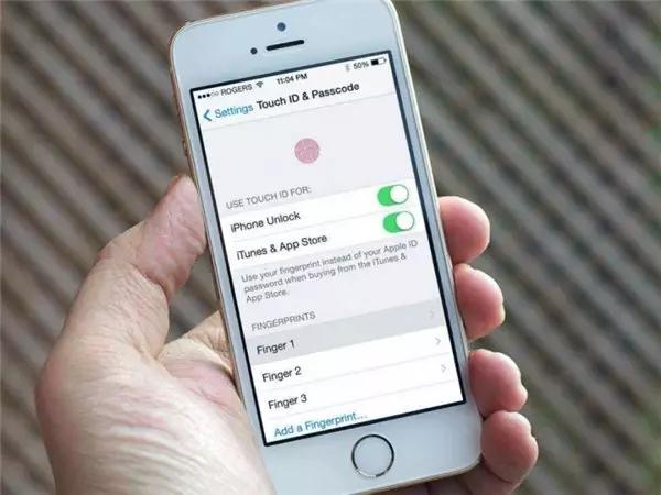 蘋果iPhone 8要用的面部識別，真的能替代指紋識別？