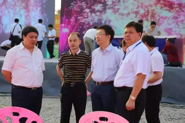 總投資20億元彩虹邵陽特種玻璃項(xiàng)目開工，將建4條蓋板玻璃生產(chǎn)線