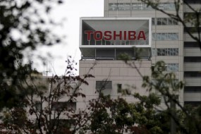 華爾街日?qǐng)?bào)：東芝決定將芯片業(yè)務(wù)出售給貝恩資本-蘋果財(cái)團(tuán)