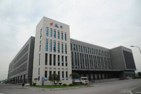 全面屏完整配套產(chǎn)業(yè)鏈，重慶中顯智能再助手機(jī)顯示技術(shù)升級(jí)