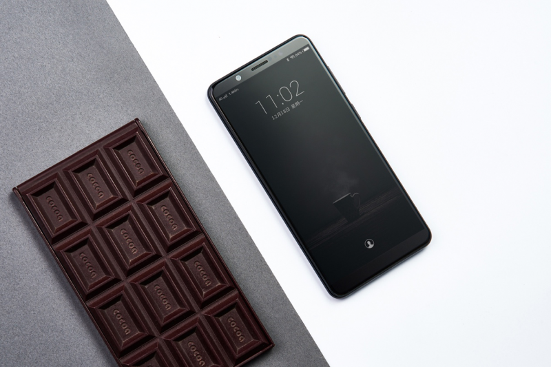 5000 萬像素極致清晰，全面屏 vivo Y75 隆重登場