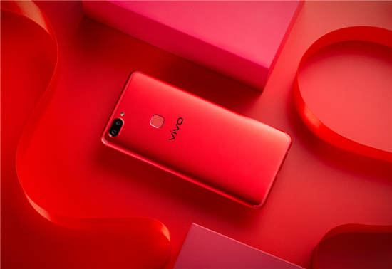 8個月匠心打磨，成就不一樣紅的vivo X20星耀紅