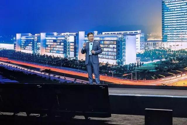 AI/5G/IoT，CES展上科技大佬還談了哪些趨勢？