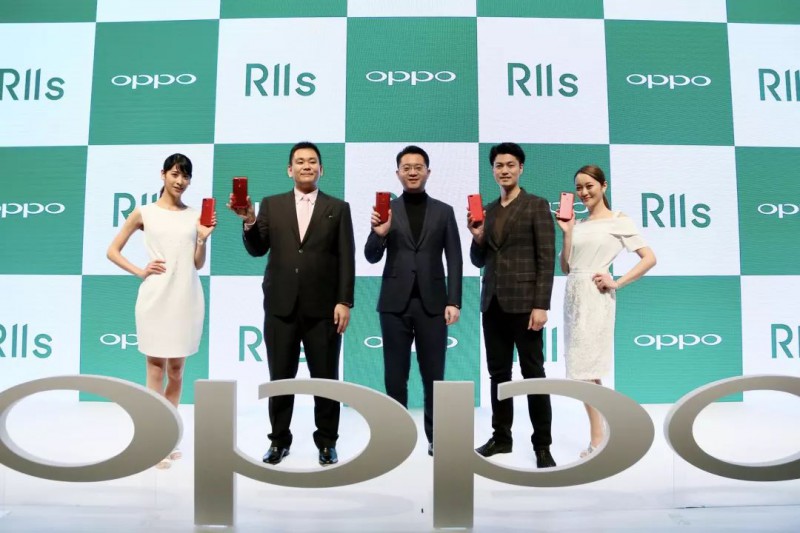 2018手機江湖：5G、AI、屏下指紋混戰(zhàn)，海外開啟新一輪廝殺
