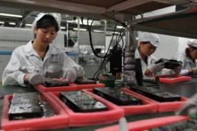 新機型將密集發(fā)布 機構多次調研手機產業(yè)鏈公司