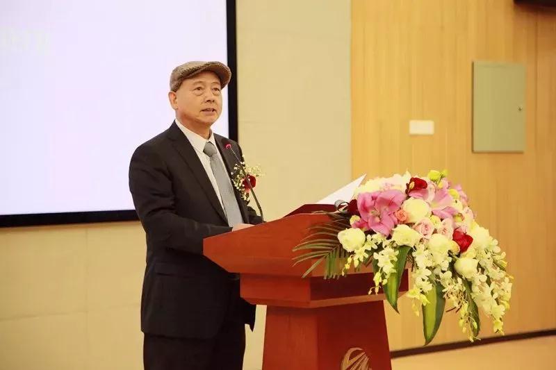 開放合作取得重大成果，水晶光電攜手德國肖特成立合資公司晶特光學