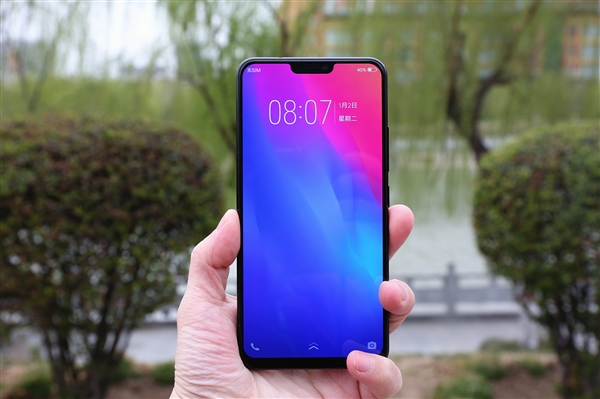 vivo X21拆解探秘:原來(lái)屏下指紋是這樣