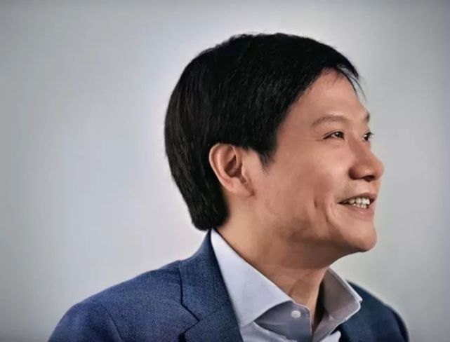 小米七年上市，雷軍的坎坷與野望