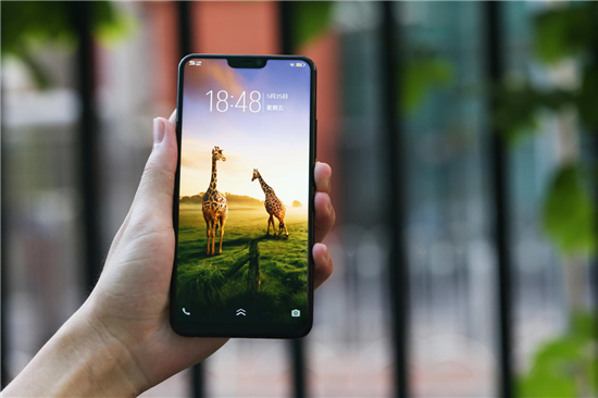 vivo Z1功能實測：全面屏?xí)r代新選擇，三大功能亮眼