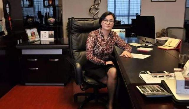 半年暗虧近4億！女首富的藍(lán)思科技靠誰活著