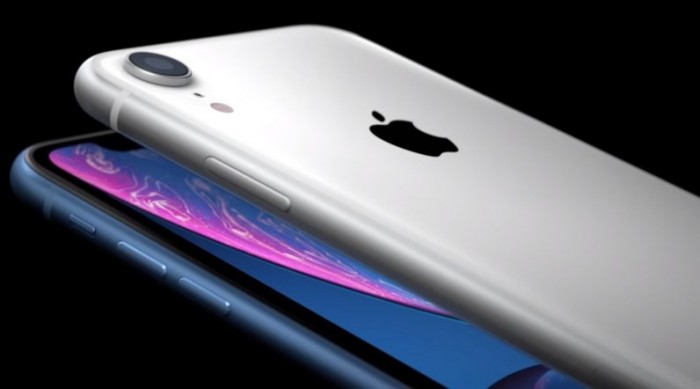 《金融時(shí)報(bào)》評(píng)論：新iPhone標(biāo)志著智能機(jī)大戰(zhàn)進(jìn)入新階段