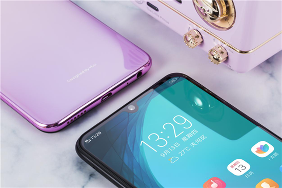 vivo Y97真機圖賞:最具性價比的水滴屏新機
