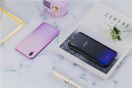 vivo Y97真機圖賞:最具性價比的水滴屏新機