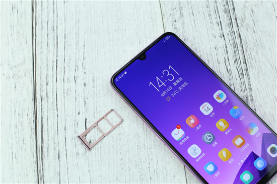 vivo Y97全面測(cè)評(píng)：AI無(wú)處不在，詮釋中端機(jī)型新體驗(yàn)