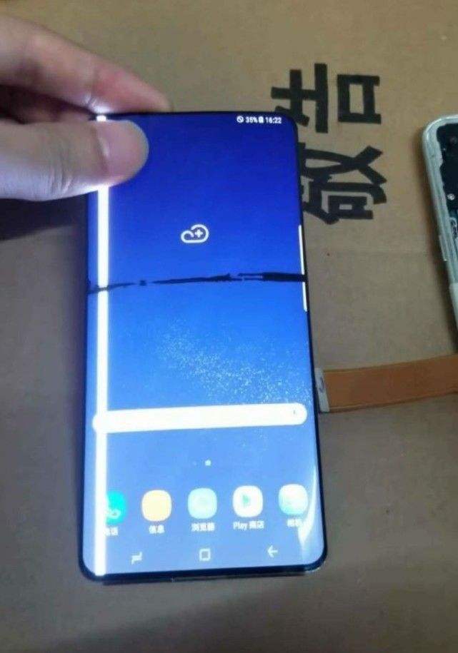 屏下攝像頭和鉆孔屏齊來——終極全面屏技術(shù)到底有哪些？