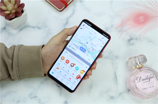 vivo Z1青春版上手體驗：時尚外觀，旗艦實力