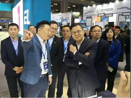 2018第二屆重慶國際手機展:AI Phone高峰論壇圓滿落幕