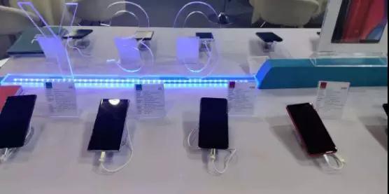 2018第二屆重慶國際手機展:AI Phone高峰論壇圓滿落幕