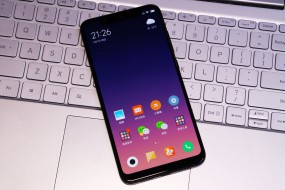 手機(jī)價量齊升 小米上季經(jīng)調(diào)整純利增17.3%至28.9億元