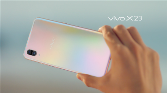展現(xiàn)極致光感美學(xué)魅力，vivo X23幻彩版正式開售
