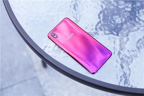 vivo Y93s初體驗：既是偶像派，也是實力派