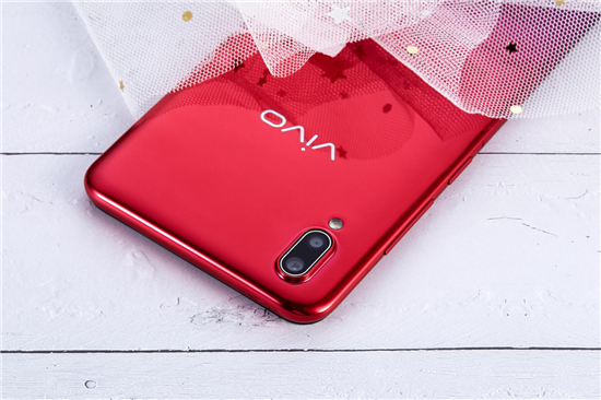 vivo Y93s拍照實(shí)測(cè)：AI加持，高顏值千元拍照利器
