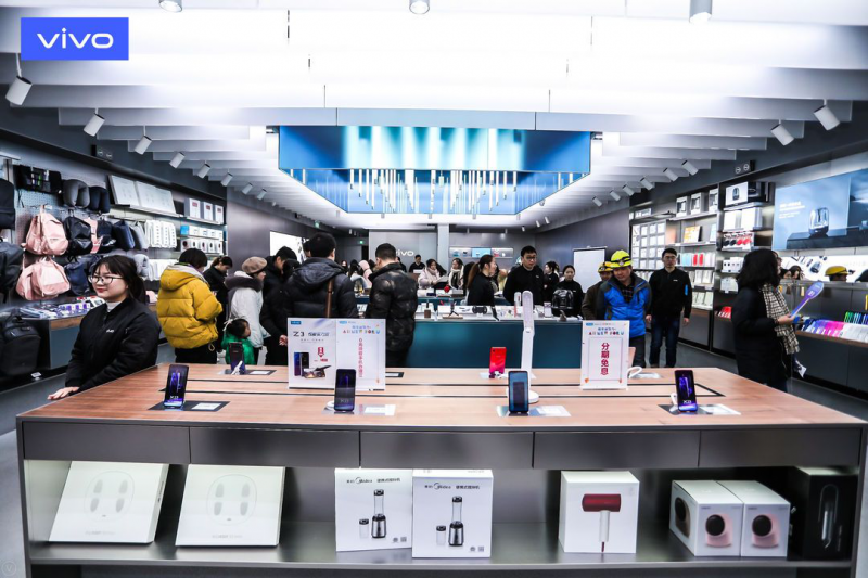 vivo全新智慧旗艦店盛大開業(yè)！8大城市震撼登陸