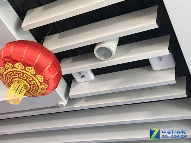 5G網(wǎng)絡(luò)什么樣？搶先體驗(yàn)華為全球首個(gè)5G火車站