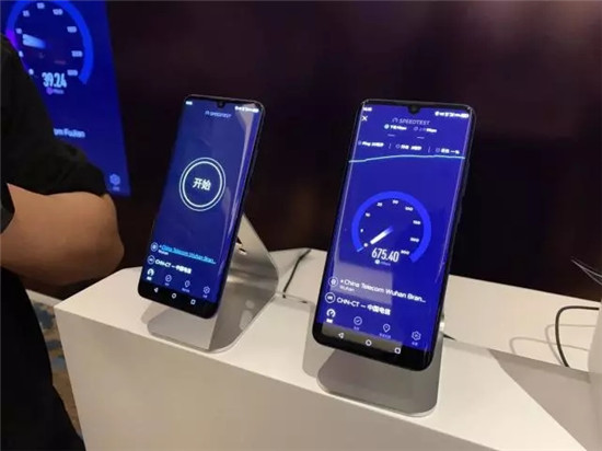 中興天機Axon 10 Pro系列發(fā)布，5G版本即將商用