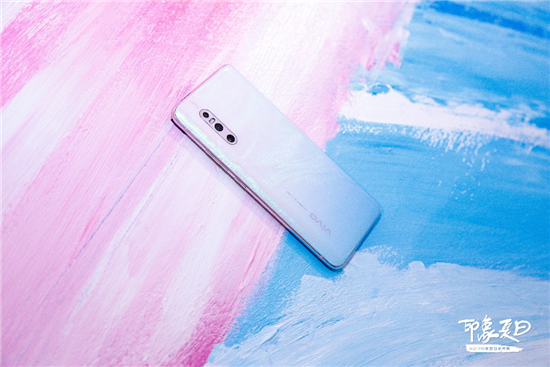 科技與藝術交融之美 vivo X27印象夏日藝術展完美收官