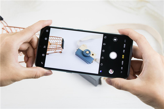 vivo Y7s拍照實測：玩轉(zhuǎn)全場景，打造獨一無二的儀式感