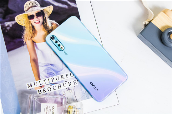 vivo Y7s拍照實測：玩轉(zhuǎn)全場景，打造獨一無二的儀式感
