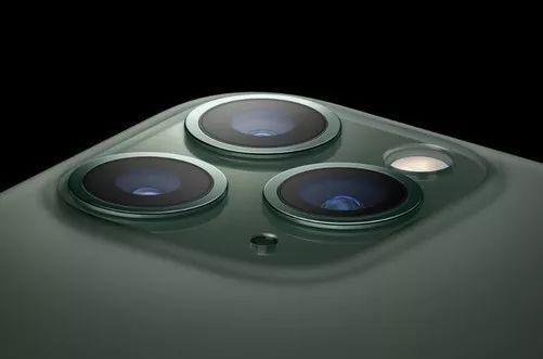 中國消費(fèi)者對(duì)新款iPhone反應(yīng)平淡 不支持5G是主因