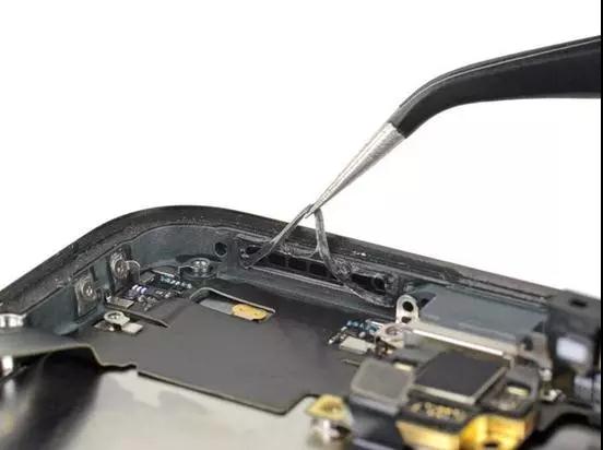 拆解iPhone11 Pro Max:核心供應商曝光