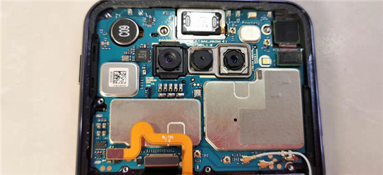 LG Q70手機(jī)拆解曝光:AI拍照性能堪比蘋果華為旗艦機(jī)