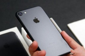 Phone 7停產(chǎn)，被劃入蘋果清倉(cāng)區(qū)