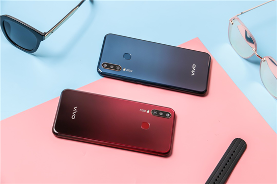 讓美更深邃！閃充強(qiáng)續(xù)航vivo Y3 4GB+64GB版新配色正式開售